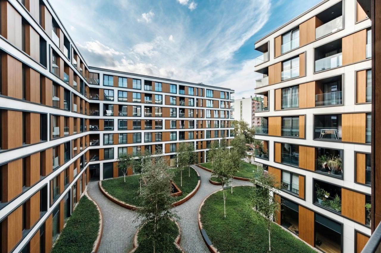 Apartment Active