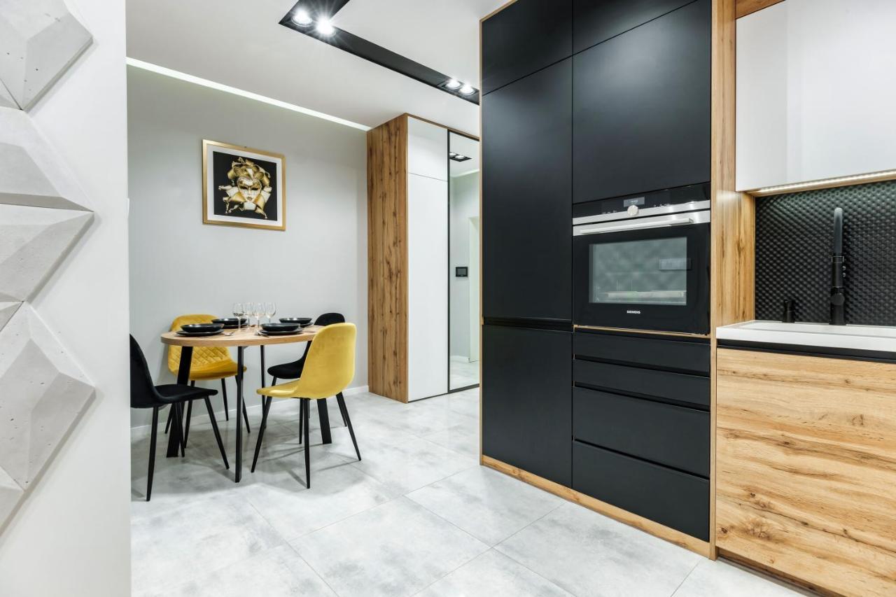 Apartment Active *